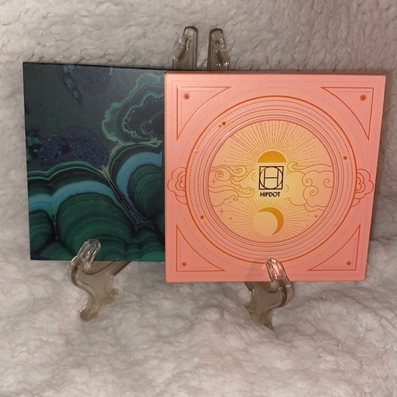 Hipdot Eyeshadow & Face Palette NWT - Picture 4 of 8